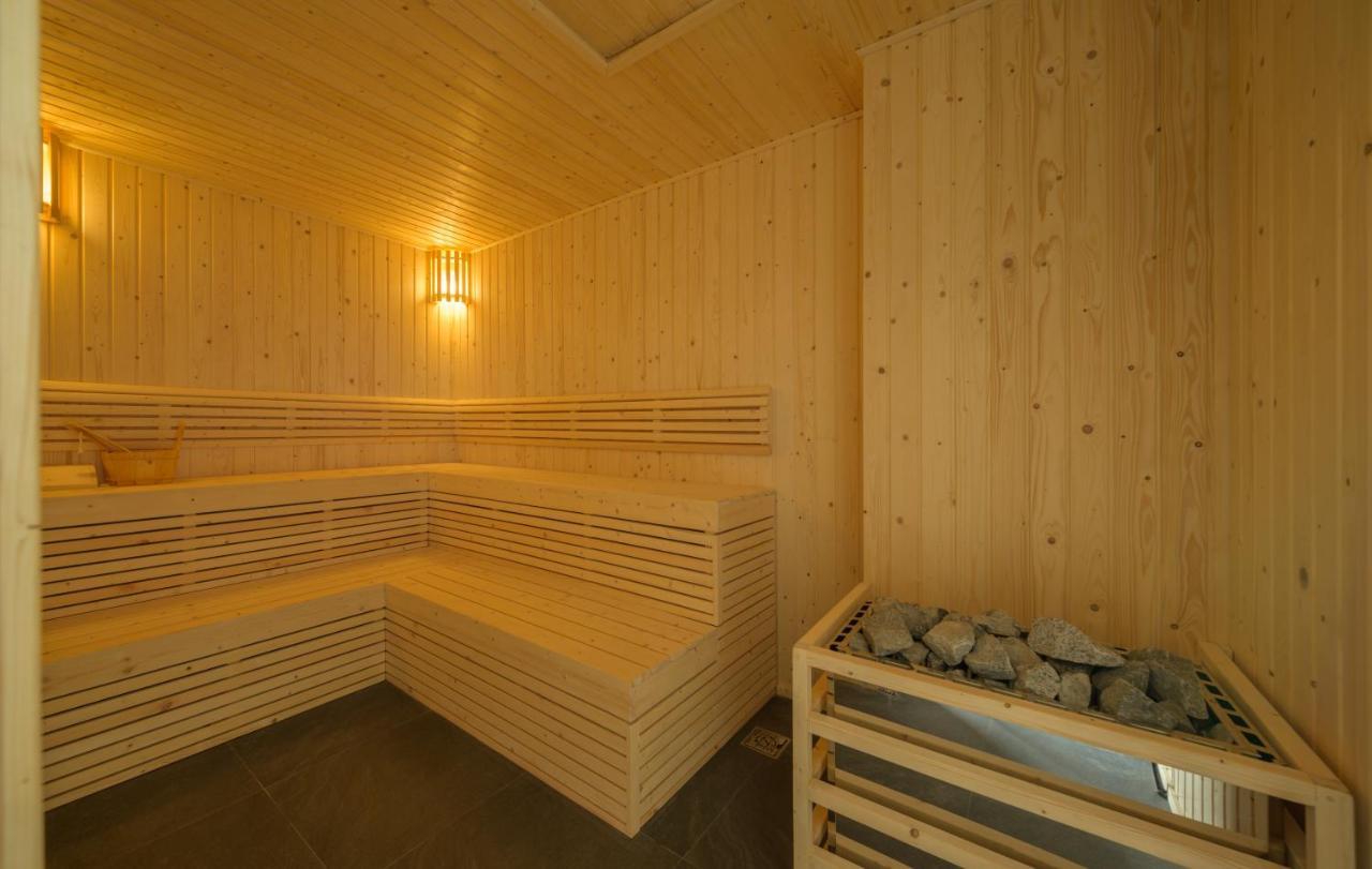 Grande Centre Point Space Pattaya Exterior photo A Finnish sauna